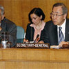Secretary-General Ban Ki-moon (right) addressing the meeting of the UNSSC