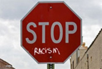 ''Arrêter le racisme''