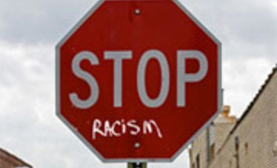 停止种族主义