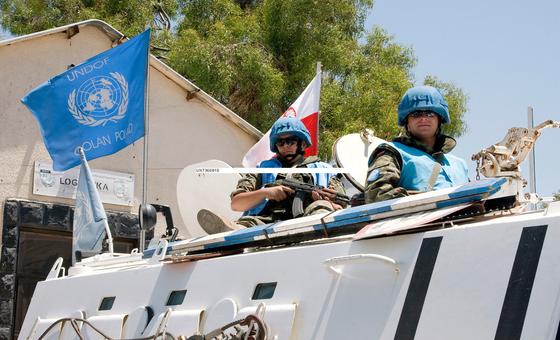Een gezant die Israëlische aanvallen in Syrië sterk veroordeelt