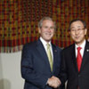 Secretary-General Ban Ki-moon with President George W. Bush (file photo)