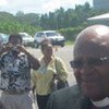 Archbishop Desmond Tutu greets Solomon Islands Prime Minister Dr. Derek Sikua