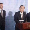 Secretary-General Ban Ki-moon (C) with Prime Ministers Meles Zenawi (R) and Jens Stoltenberg