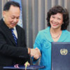 Noeleen Heyzer, ESCAP’s Executive Secretary and Kasit Piromya, Thailand’s Minster of Foreign Affairs