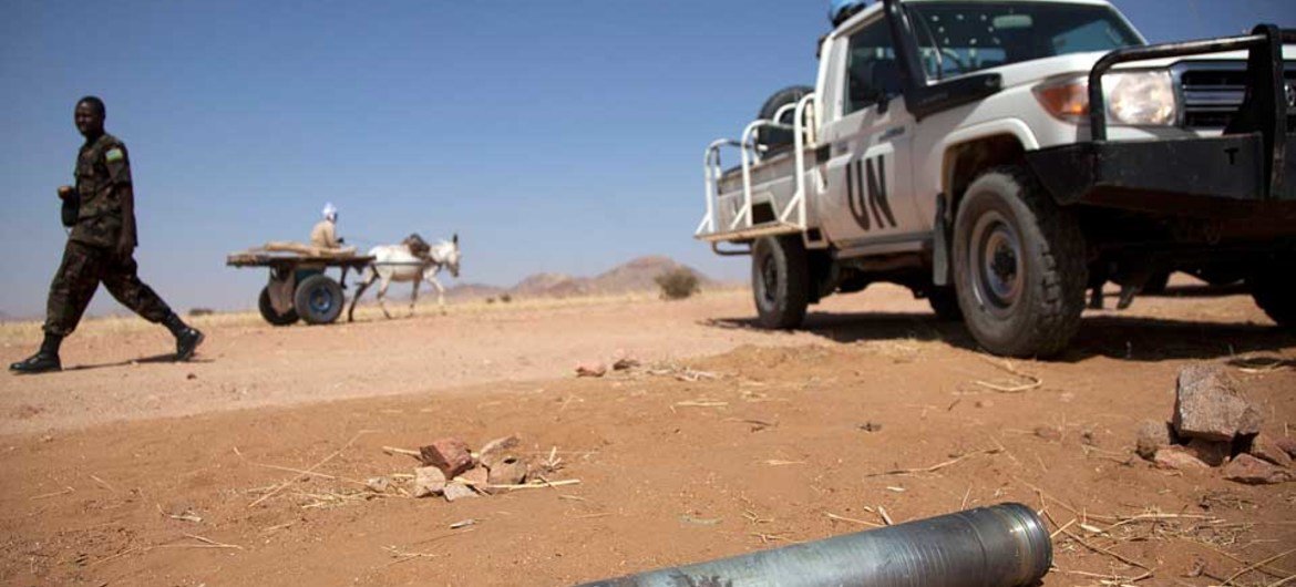 Vestiges de combats dans le Nord Darfour.