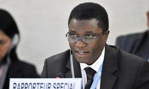 Le Rapporteur spécial Chaloka Beyani.