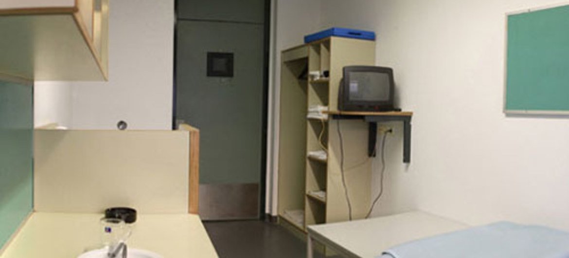 A standard cell at the UN Detention Unit in The Hague