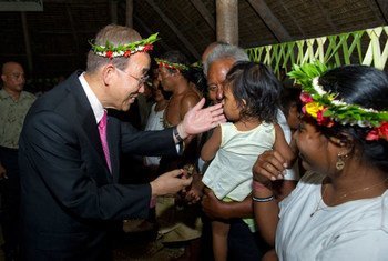Secretary-General Ban Ki-moon arrives in Tarawa,  Kiribati, to a cultural welcoming ceremony and traditional blessing by elders