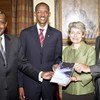 From left to right: Broadband Commission Vice-Chair Hamadoun I. Touré; Co-Chair Paul Kagame; Vice-Chair Irina Bokova; Co-Chair Carlos Slim Helú