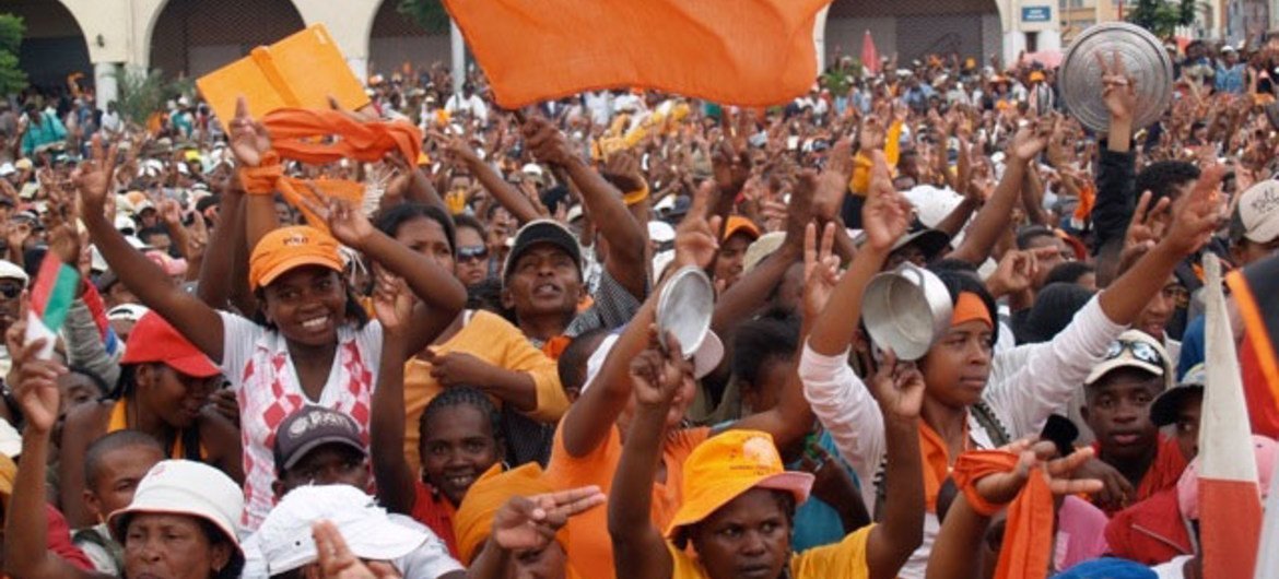 Un rassemblement politique à Madagascar en 2009.