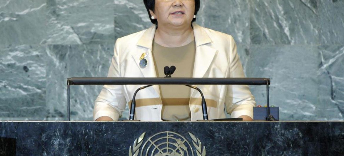 President of Kyrgyzstan Rosa Otunbaeva
