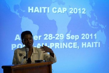 Valerie Amos, Under-Secretary-General for Humanitarian Affairs, on a visit to Haiti