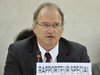 Le Rapporteur spécial Christof Heyns. Photo ONU/Jean-Marc Ferré