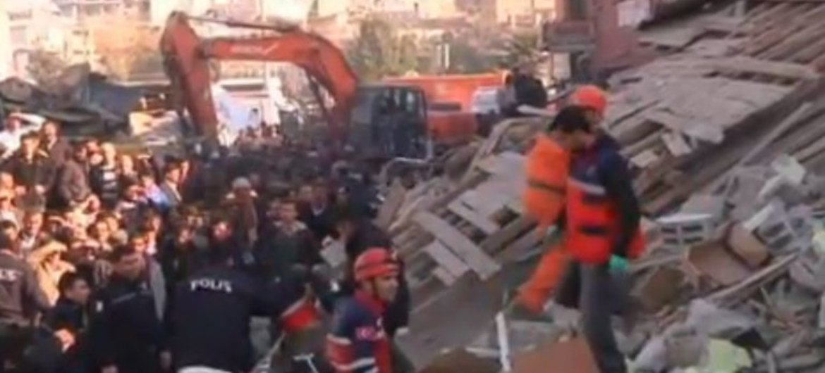 Rescue teams in Turkey continue their search for people trapped under rubble after a strong earthquake on 23 October 2011
