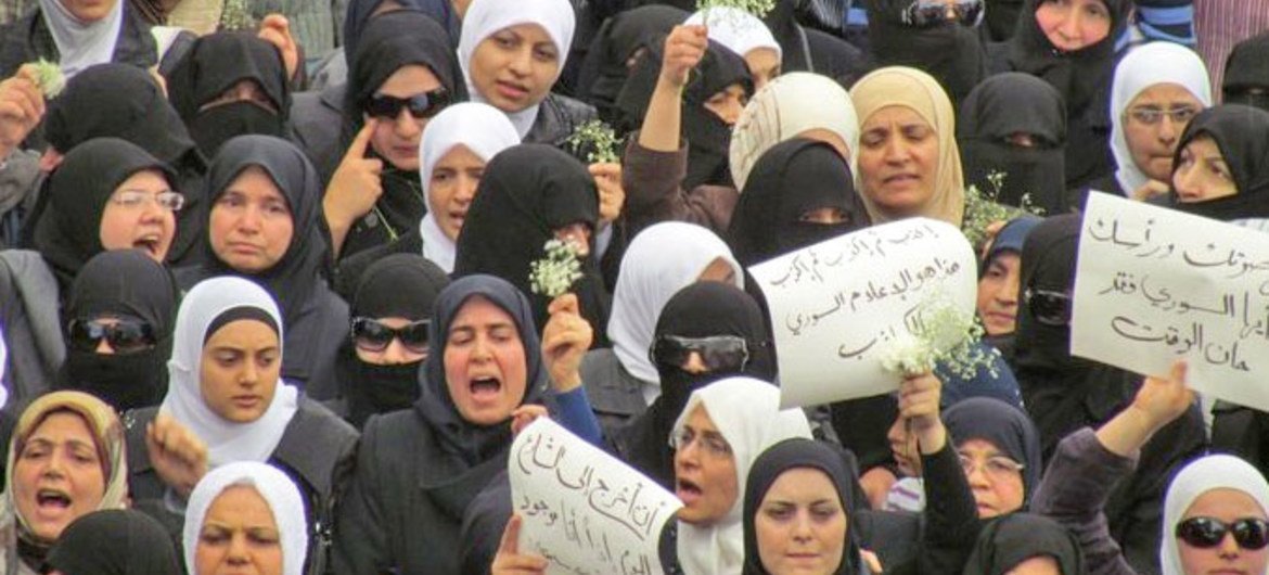 Syrian women protesting in May 2011