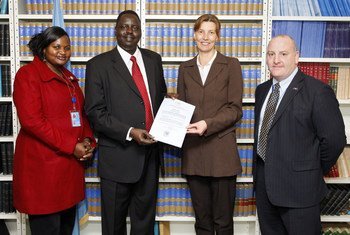 South Sudan's representatives with UN officials at signing of global convention banning the use, stockpiling, production and sale of anti-personnel mines
