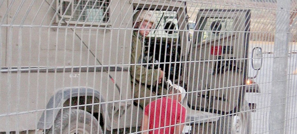 اعتقال صبي عمره 12 عاما في نابلس