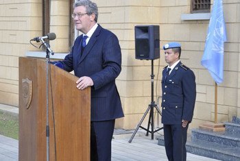 Special Adviser on Cyprus Alexander Downer addresses media after Leaders' meeting in Nicosia on 4 January 2012