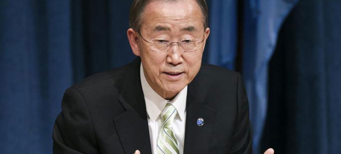 Secretary-General Ban Ki-moon holds press conference.