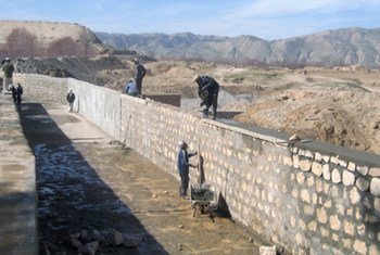 The Archi Irrigation canal in the north-east of Afghanistan being rehabilitated in 2009 with FAO assistance.
