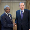 L'Envoyé spécial conjoint des Nations Unies et de la Ligue des Etats arabes pour la Syrie, Kofi Annan avec le Premier ministre de Turquie Recep Tayyip Erdogan.