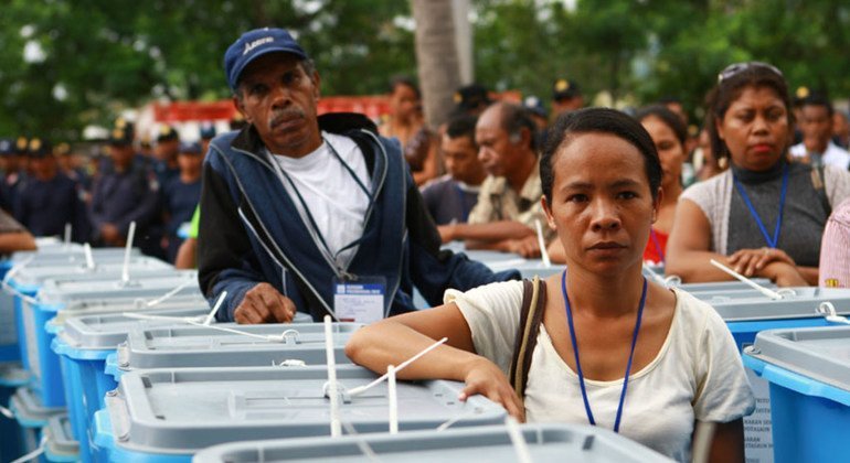 Urnas de voto em Dili