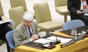 Hervé Ladsous, Under-Secretary-General for Peacekeeping Operations, briefs the Security Council.