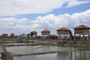 En Bangladesh, se construyó una "villa resistente a los desastres" después de que el Ciclón Aila azotara el pueblo costero. Foto: UNDP Bangladesh/Nasif Ahmed