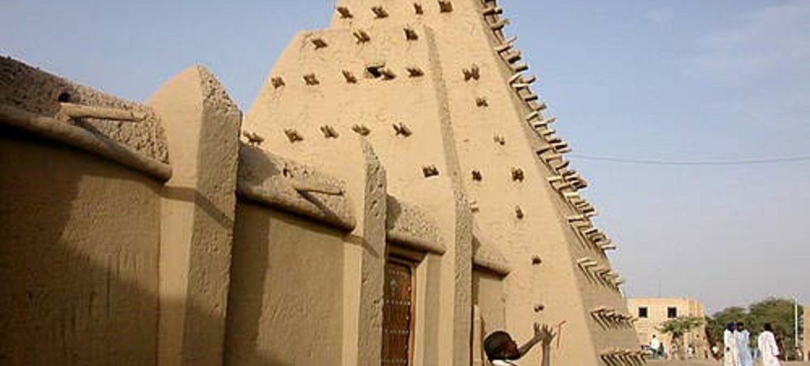 La mosquée Sankoré, à Tombouctou, au Mali. Photo UNESCO/Eloundou Assomo