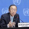 Le Secrétaire général de l'ONU, Ban Ki-moon, répond aux questions des journalistes à Genève. Photo ONU/Evan Schneider