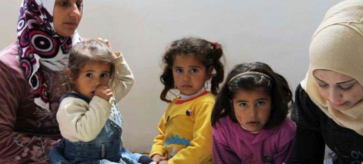 黎巴嫩境内的叙利亚难民家庭。难民署图片/F.Juez