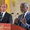 Spokesman Ahmad Fawzi (left) with Joint Special Envoy of the UN and the League of Arab States on the Syrian Crisis, Kofi Annan.