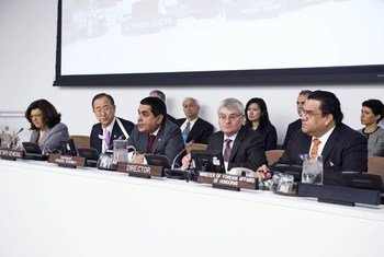 General Assembly President Nassir Abdulaziz Al-Nasser (centre) and Secretary-General Ban Ki-moon (second left) at the Assembly's debate on Central America.