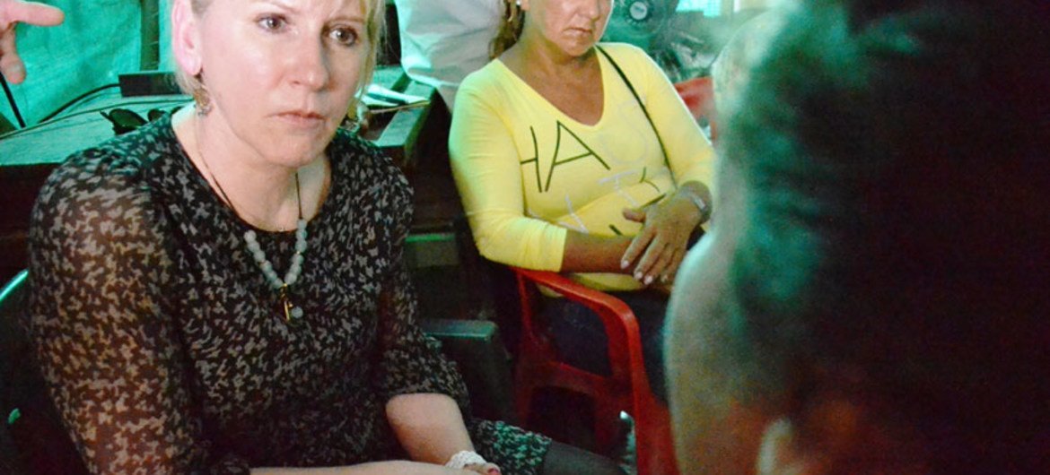 Margot Wallström hears stories from survivors of sexual violence in an IDP community, 100 km from Bogota, Colombia.