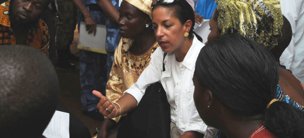 Amb. Susan Rice (centre), meeting with Ivorian women refugees during the Security Council delegation visit to Liberia.
