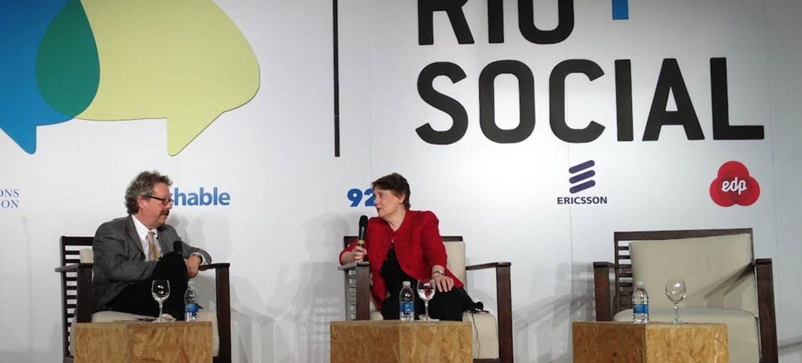 Administrator of the UN Development Programme (UNDP), Helen Clark (right), is interviewed during Rio+Social.