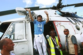 L'Ambassadeur de bonne volonté de l'UNICEF,  Jackie Chan.