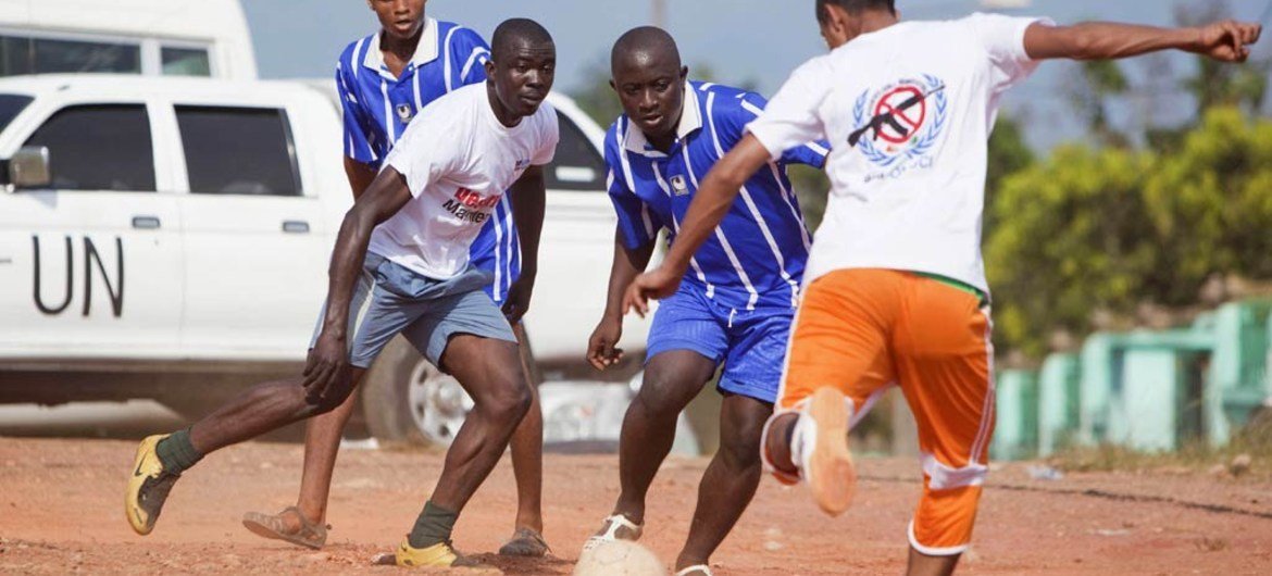 Ban Ki-moon destacó el importante papel que el deporte juega en la sociedad. Foto: ONU/Patricia Esteve