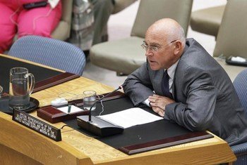 Le Représentant spécial du Secrétaire général pour la Libye, Ian Martin, en train de s'adresser au Conseil de sécurité. ONU