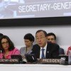 Le Secrétaire général des Nations Unies Ban Ki-moon à l'Assemblée générale. Photo ONU/Devra Berkowitz