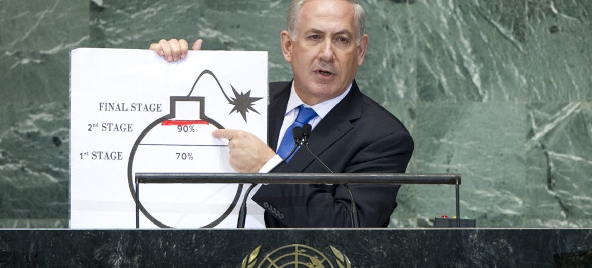 Le Premier Ministre israélien, Benjamin Netanyahu, s'adresse à l'Assemblée générale des Nations Unies, le 27 septembre 2012.