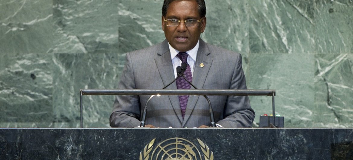 President Mohamed Waheed of Maldives addresses General Assembly.