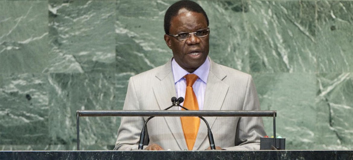 Le Ministre des affaires étrangères de la République du Congo, Basile Ikouebe.