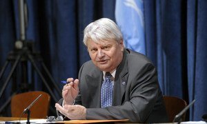 Under-Secretary-General for Peacekeeping Operations Hervé Ladsous briefs the press.