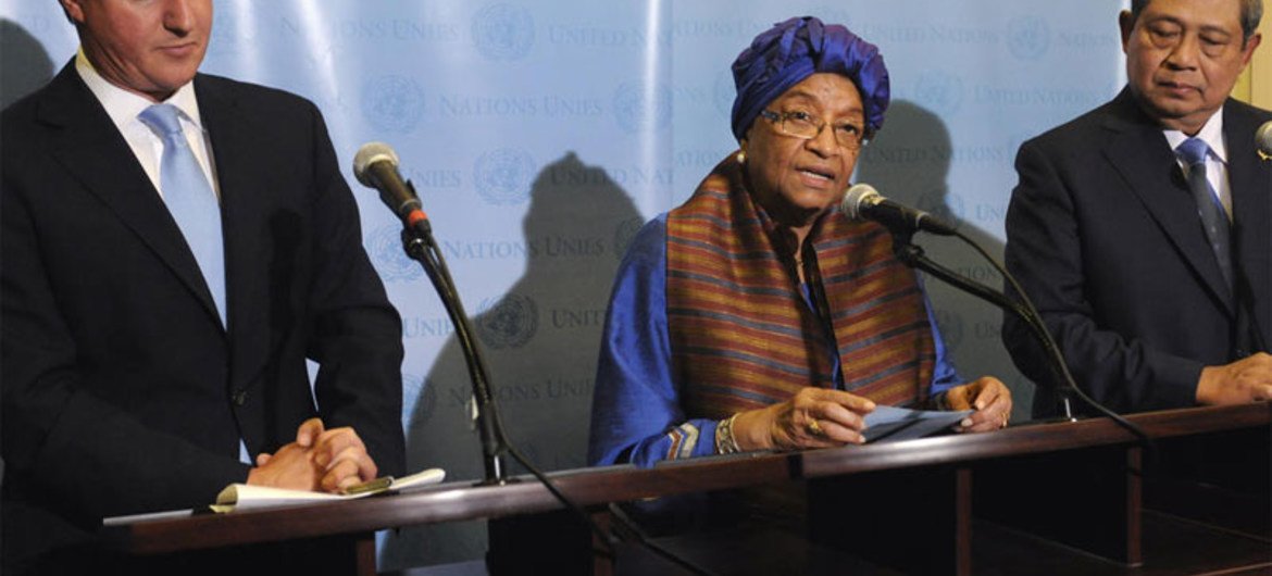 The three Co-Chairs of the Secretary-General’s High-Level Panel on the Post-2015 Development Agenda jointly address journalists. From left: Prime Minister David Cameron of the United Kingdom, Ellen Johnson-Sirleaf, President of the Republic of Liberia, an