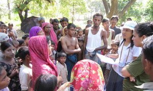 A group of internally displaced people in Myanmar's Rakhine state.