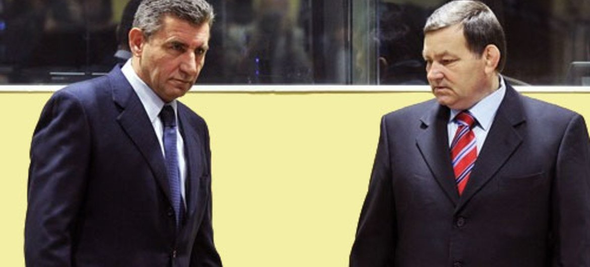 Les anciens généraux croates Ante Gotovina et Mladen Markac, acquittés le 16 novembre par le Tribunal pénal international pour l'ex-Yougoslavie (TPIY).