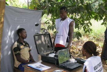 Biometric voter registration is being used for the first time for the 17 November 2012 election in Sierra Leone.