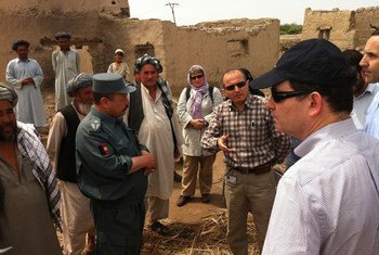 OCHA Director of Operations John Ging (right) in Afghanistan on 26 April 2012.