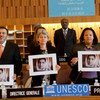 La manifestation "Défendons Malala  Défendons le droit des filles à l'éducation", organisée par l'UNESCO le 10 dcembre à Paris.